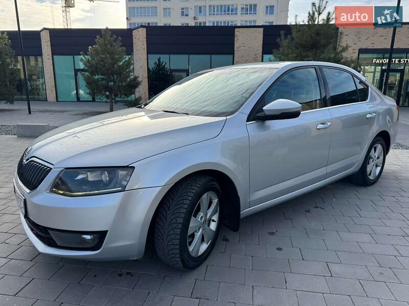 Лифтбек Skoda Octavia 2013 в Хмельницком фото 3 Лифтбек Skoda Octavia 2013 в Хмельницком