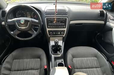 Универсал Skoda Octavia 2011 в 