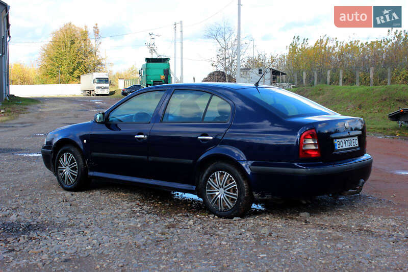 Лифтбек Skoda Octavia 2000 в Кременце фото 10 Лифтбек Skoda Octavia 2000 в Кременце