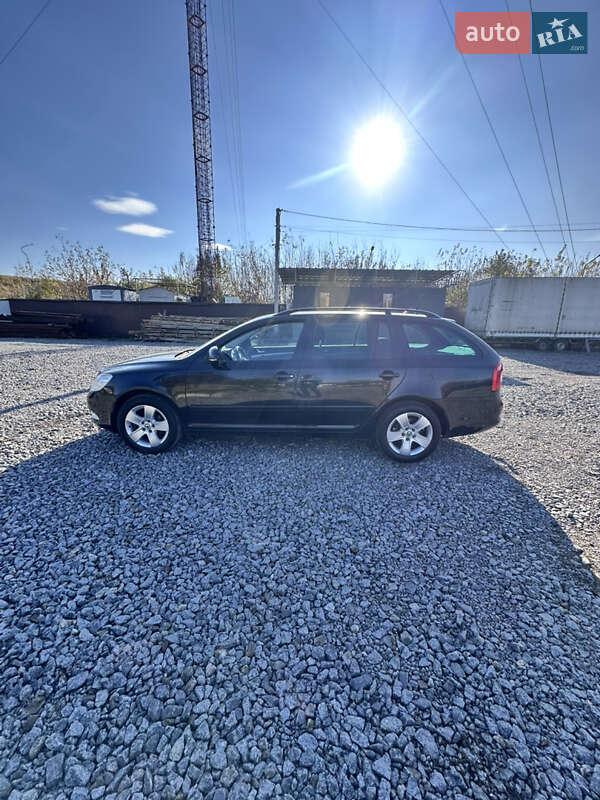 Универсал Skoda Octavia 2011 в Староконстантинове фото 7 Универсал Skoda Octavia 2011 в Староконстантинове