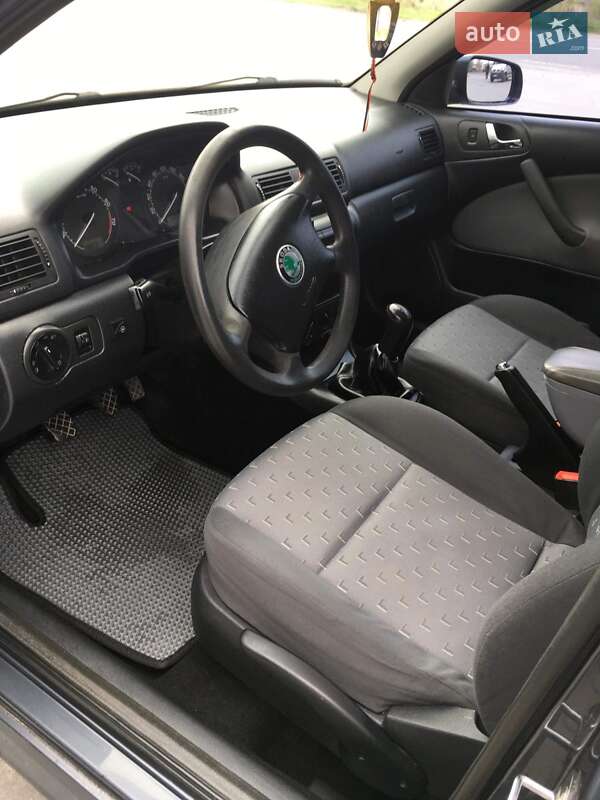 Универсал Skoda Octavia 2008 в Радехове