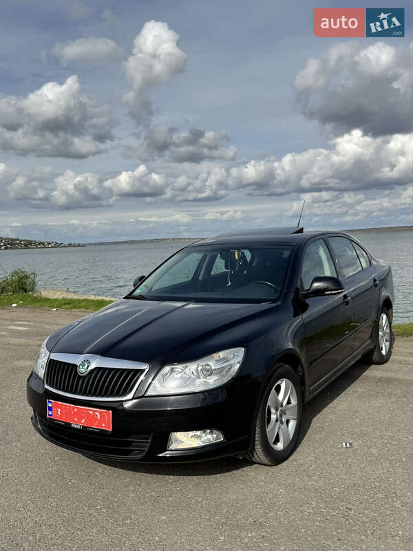 Лифтбек Skoda Octavia 2009 в Одессе