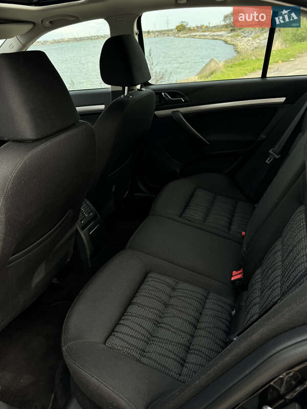 Лифтбек Skoda Octavia 2009 в Одессе