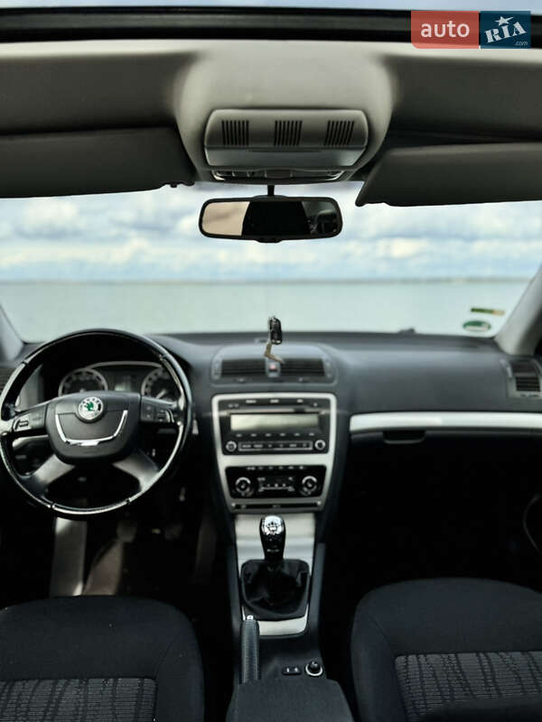 Лифтбек Skoda Octavia 2009 в Одессе