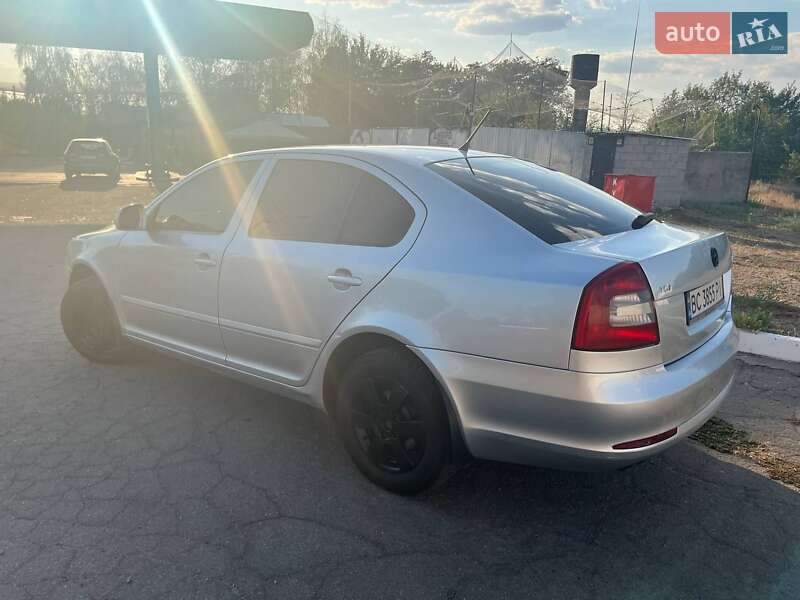 Лифтбек Skoda Octavia 2011 в Никополе фото 4 Лифтбек Skoda Octavia 2011 в Никополе