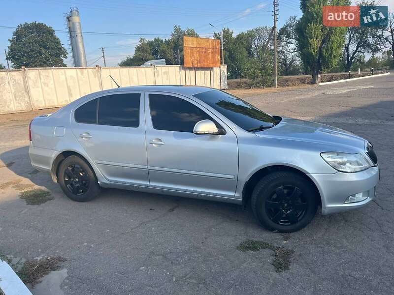 Лифтбек Skoda Octavia 2011 в Никополе фото 3 Лифтбек Skoda Octavia 2011 в Никополе
