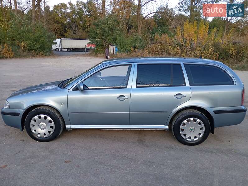 Универсал Skoda Octavia 2004 в Тернополе