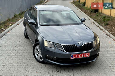 Лифтбек Skoda Octavia 2017 в Ужгороде
