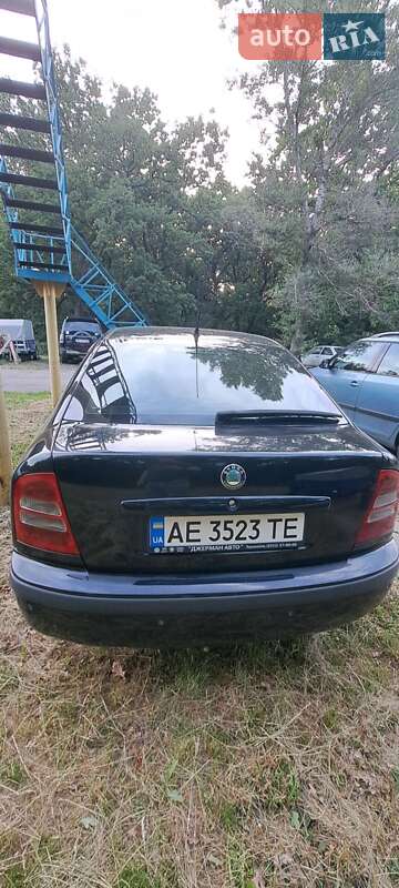 Лифтбек Skoda Octavia 2008 в Днепре