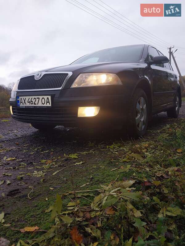 Лифтбек Skoda Octavia 2008 в Харькове