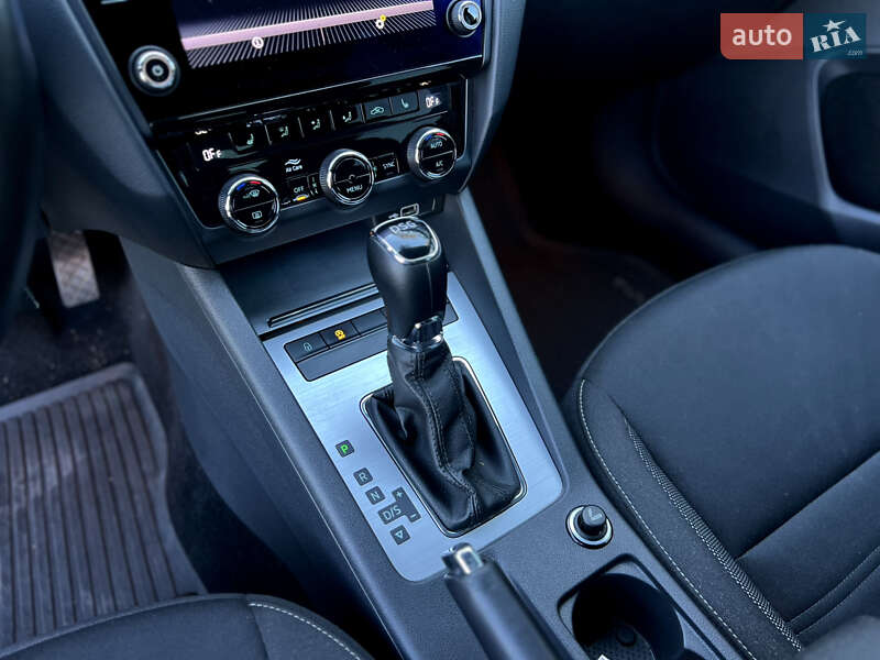 Лифтбек Skoda Octavia 2019 в Одессе фото 31 Лифтбек Skoda Octavia 2019 в Одессе