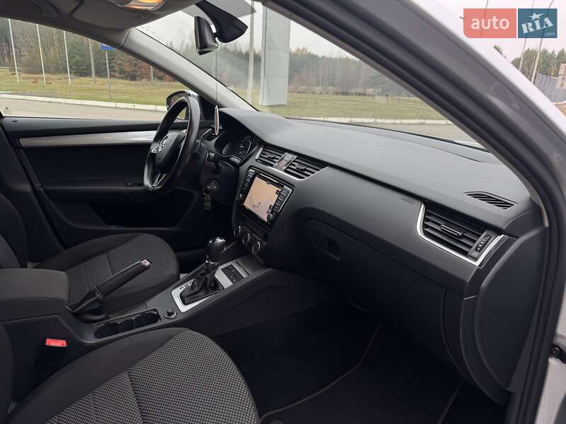 Универсал Skoda Octavia 2016 в Ковеле