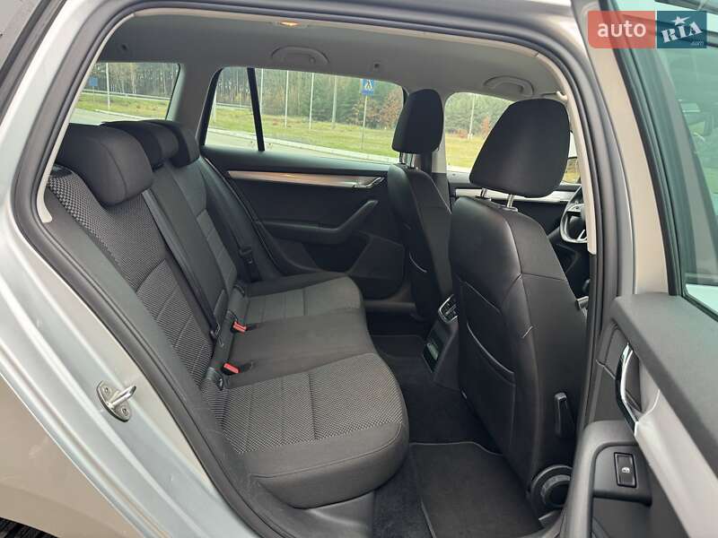 Универсал Skoda Octavia 2016 в Ковеле