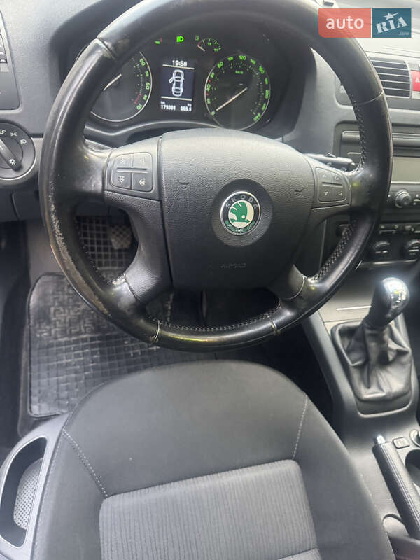 Лифтбек Skoda Octavia 2007 в Каменец-Подольском фото 8 Лифтбек Skoda Octavia 2007 в Каменец-Подольском