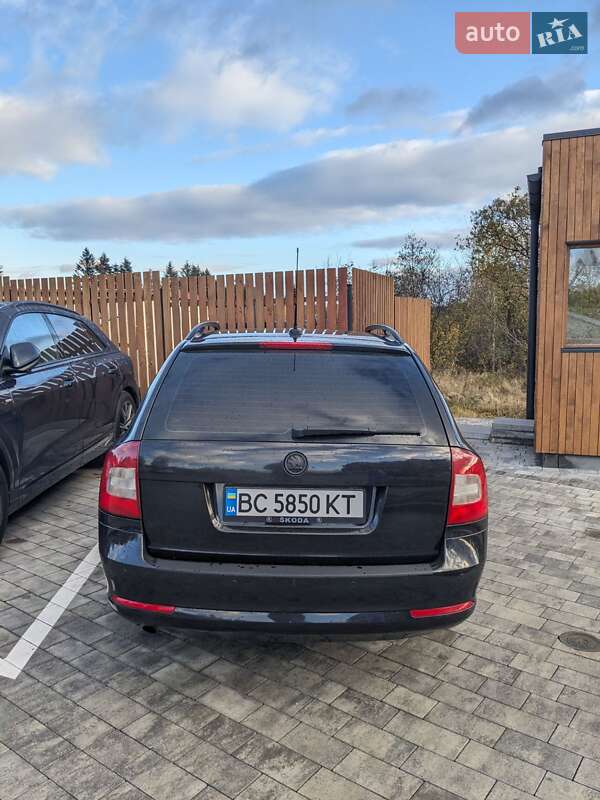 Универсал Skoda Octavia 2010 в Дрогобыче