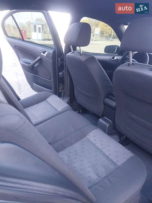 Лифтбек Skoda Octavia 2005 в Одессе фото 11 Лифтбек Skoda Octavia 2005 в Одессе