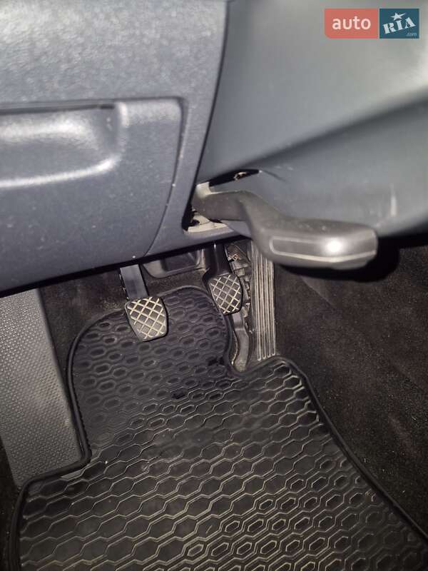 Универсал Skoda Octavia 2012 в Самборе