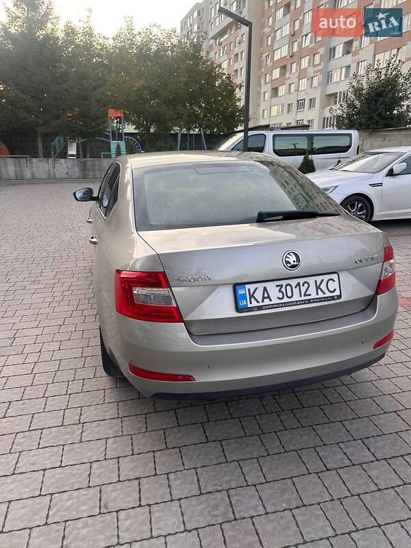 Ліфтбек Skoda Octavia 2015 в Львові