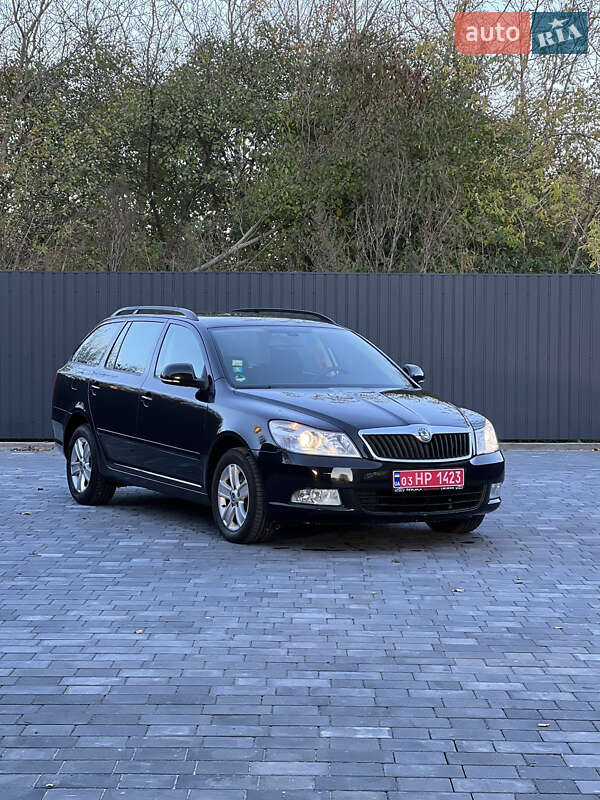 Універсал Skoda Octavia 2010 в Вознесенську фото 2 Універсал Skoda Octavia 2010 в Вознесенську