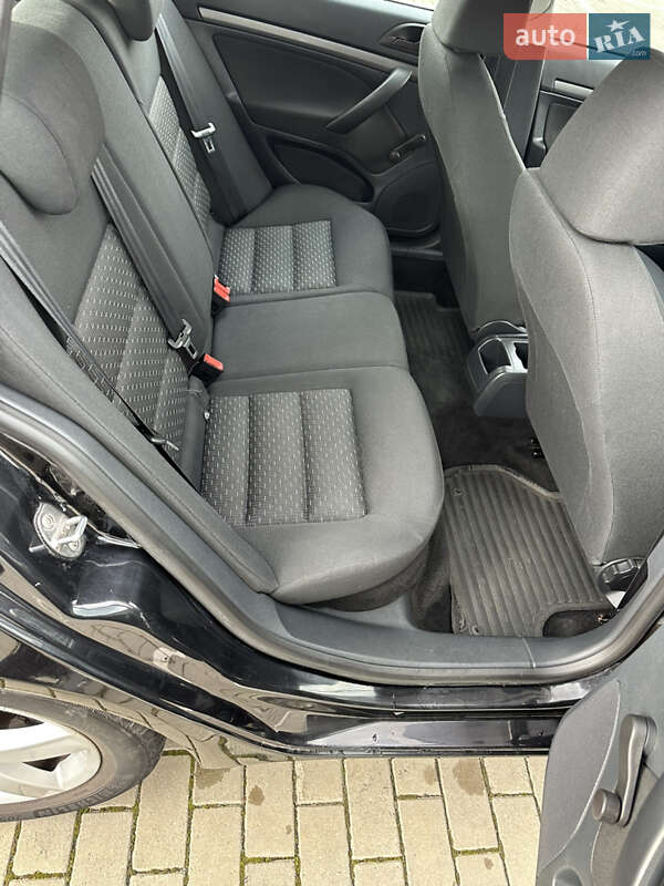 Универсал Skoda Octavia 2011 в Луцке фото 19 Универсал Skoda Octavia 2011 в Луцке