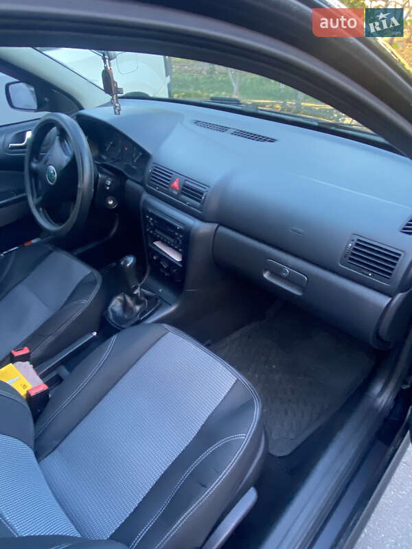 Универсал Skoda Octavia 2007 в Виннице