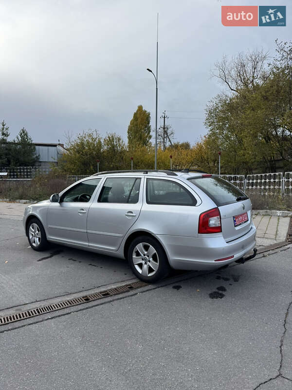 Универсал Skoda Octavia 2009 в Великой Багачке фото 16 Универсал Skoda Octavia 2009 в Великой Багачке