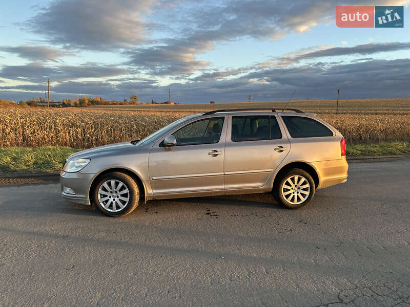 Універсал Skoda Octavia 2009 в Львові