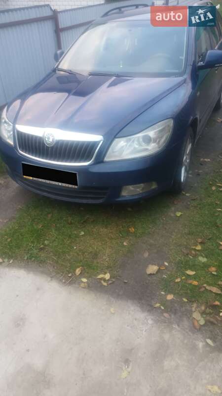 Універсал Skoda Octavia 2012 в Маневичах