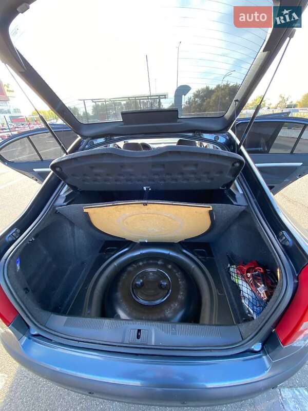 Лифтбек Skoda Octavia 2009 в Киеве