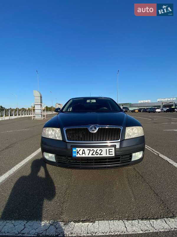 Лифтбек Skoda Octavia 2009 в Киеве