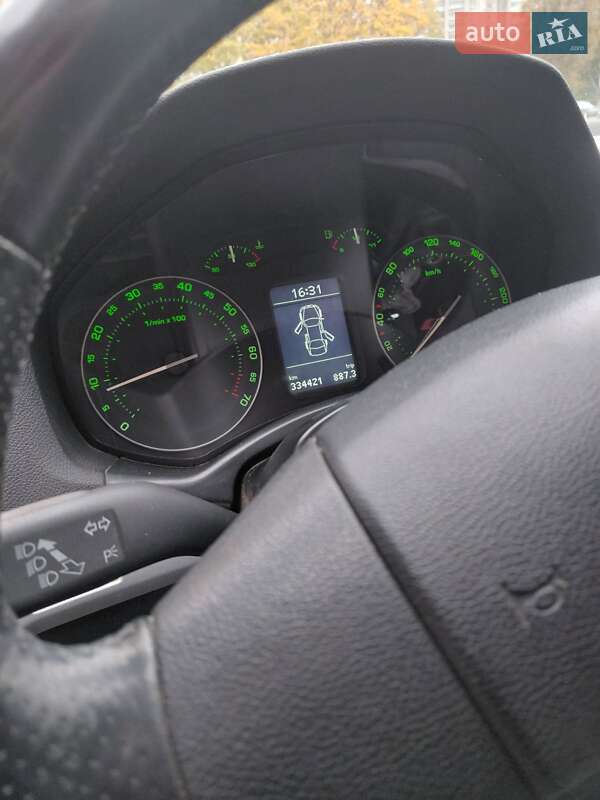 Універсал Skoda Octavia 2008 в Дніпрі фото 2 Універсал Skoda Octavia 2008 в Дніпрі