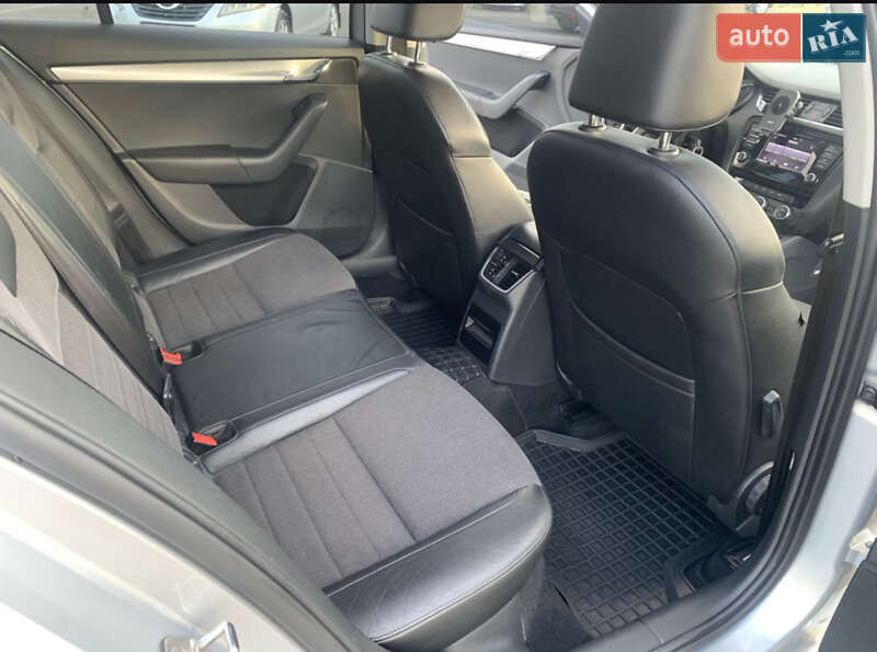 Універсал Skoda Octavia 2014 в Одесі