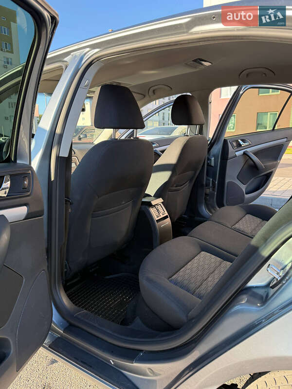 Лифтбек Skoda Octavia 2012 в Виннице