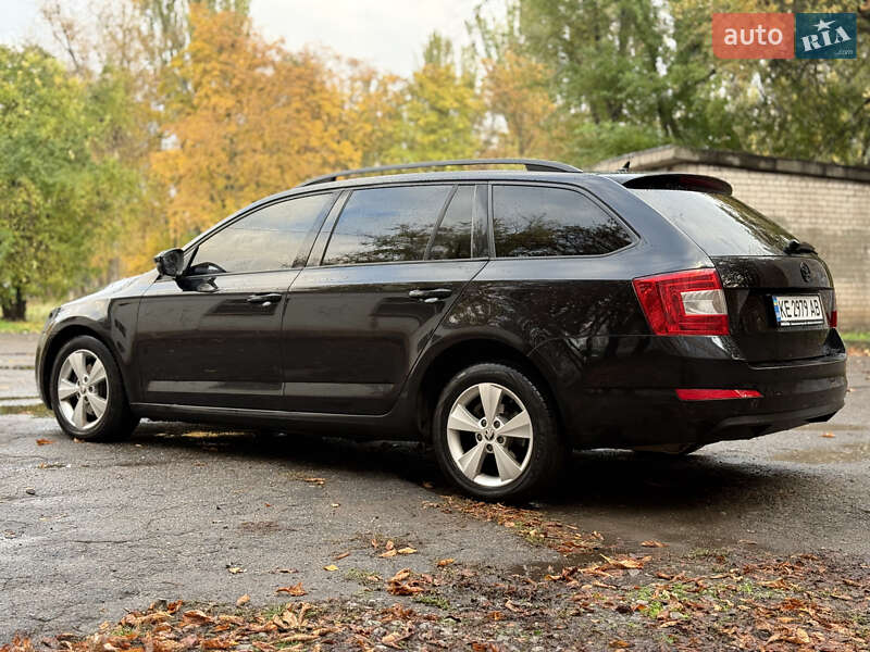 Универсал Skoda Octavia 2015 в Кривом Роге