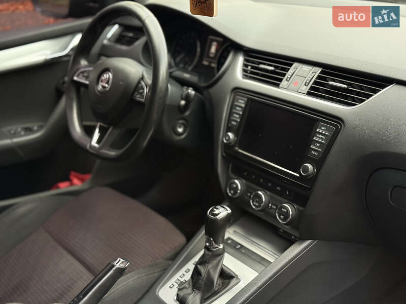 Универсал Skoda Octavia 2015 в Кривом Роге