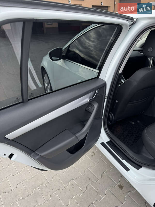 Универсал Skoda Octavia 2018 в Буче