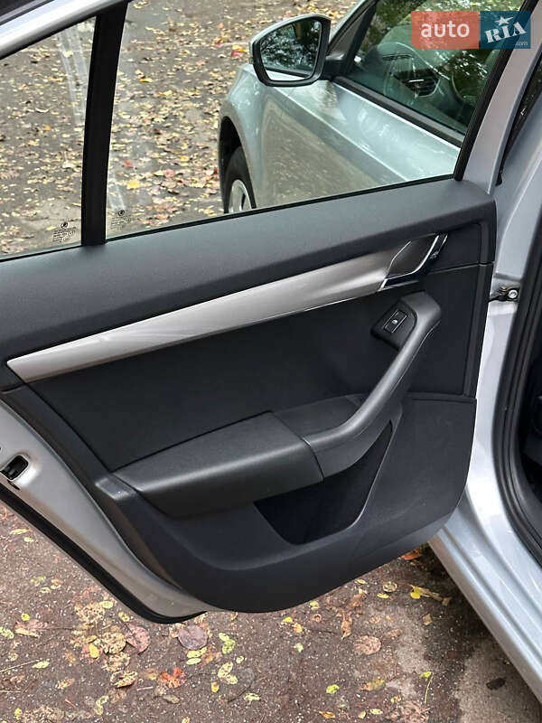 Лифтбек Skoda Octavia 2018 в Киеве