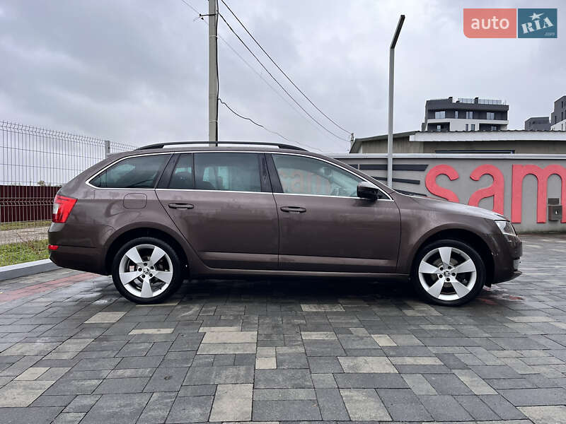 Универсал Skoda Octavia 2015 в Хусте