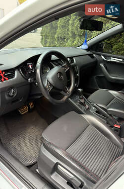 Універсал Skoda Octavia 2015 в  фото 25 Універсал Skoda Octavia 2015 в