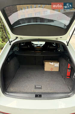 Універсал Skoda Octavia 2015 в  фото 40 Універсал Skoda Octavia 2015 в