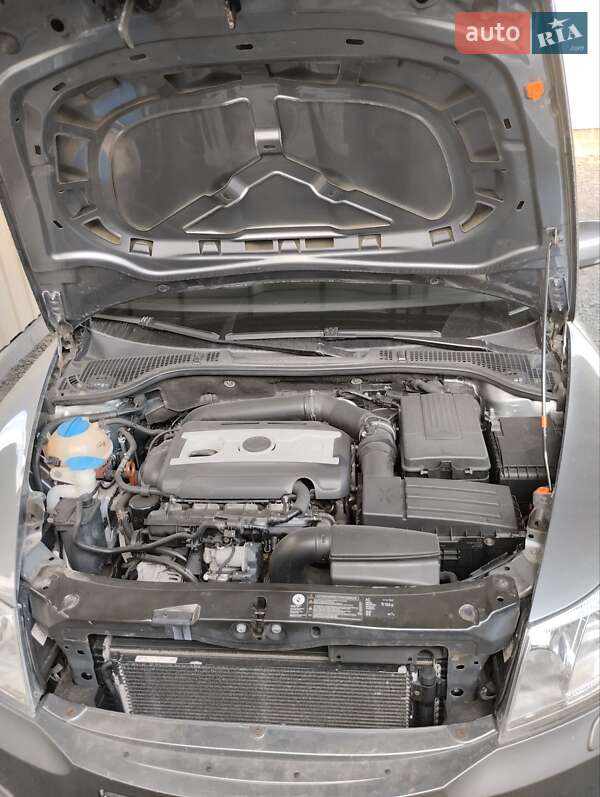 Универсал Skoda Octavia 2012 в Луцке фото 7 Универсал Skoda Octavia 2012 в Луцке