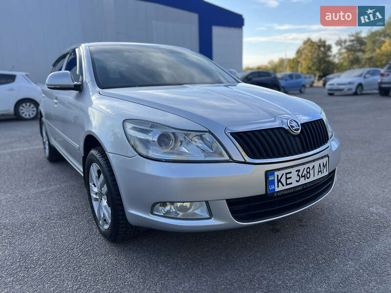 Лифтбек Skoda Octavia 2011 в Днепре