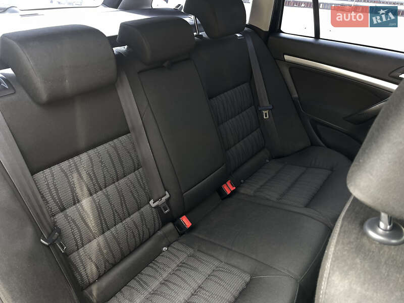 Универсал Skoda Octavia 2010 в Львове фото 22 Универсал Skoda Octavia 2010 в Львове