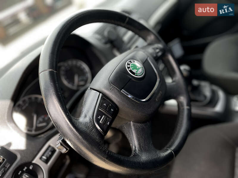 Универсал Skoda Octavia 2010 в Львове фото 28 Универсал Skoda Octavia 2010 в Львове