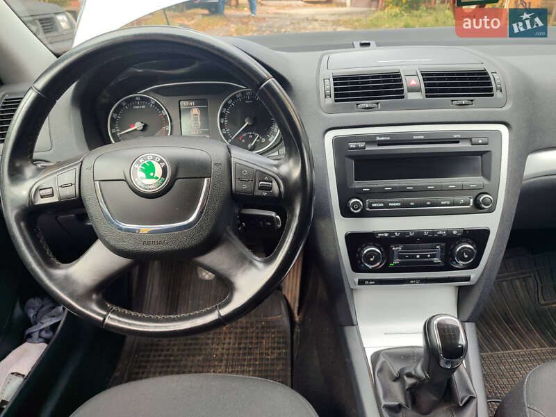 Лифтбек Skoda Octavia 2011 в Тульчине