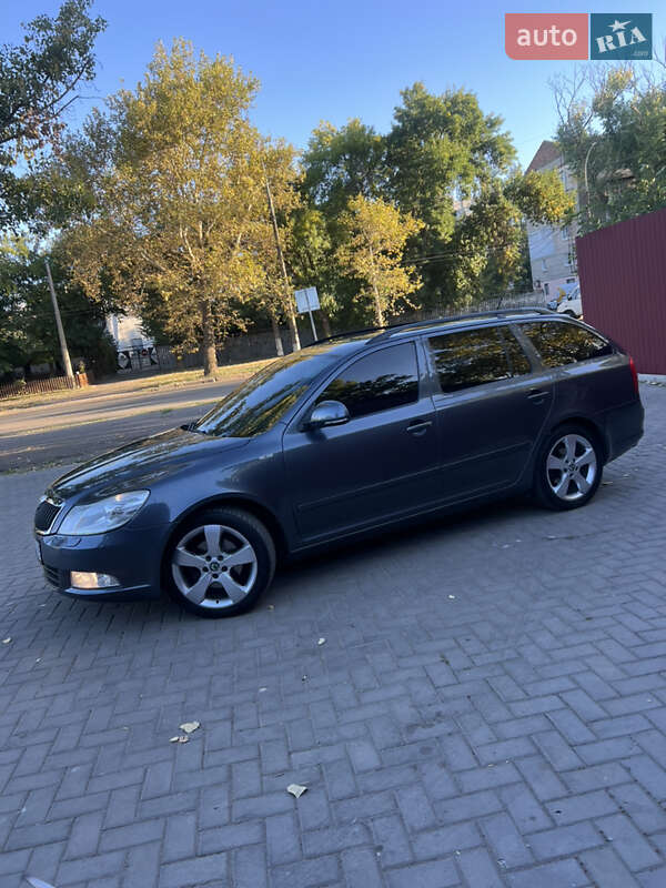 Универсал Skoda Octavia 2010 в Николаеве