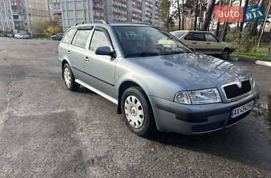 Универсал Skoda Octavia 2004 в Харькове