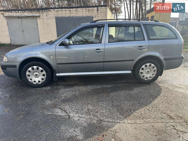 Универсал Skoda Octavia 2004 в Харькове