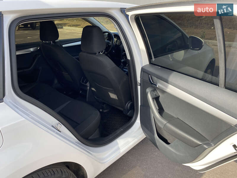 Універсал Skoda Octavia 2019 в Києві