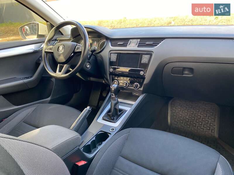 Універсал Skoda Octavia 2019 в Києві